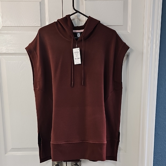 Ideology Tops - NWT ID Ideology Cap- Sleeve Hoodie Tunic Pocket Burgundy 2X